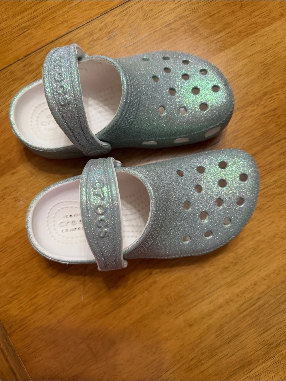 Girl crocs
